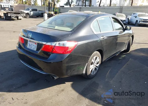 2015 Honda Accord Lx z USA, uszkodzony, nr VIN 1HGCR2F30FA233879